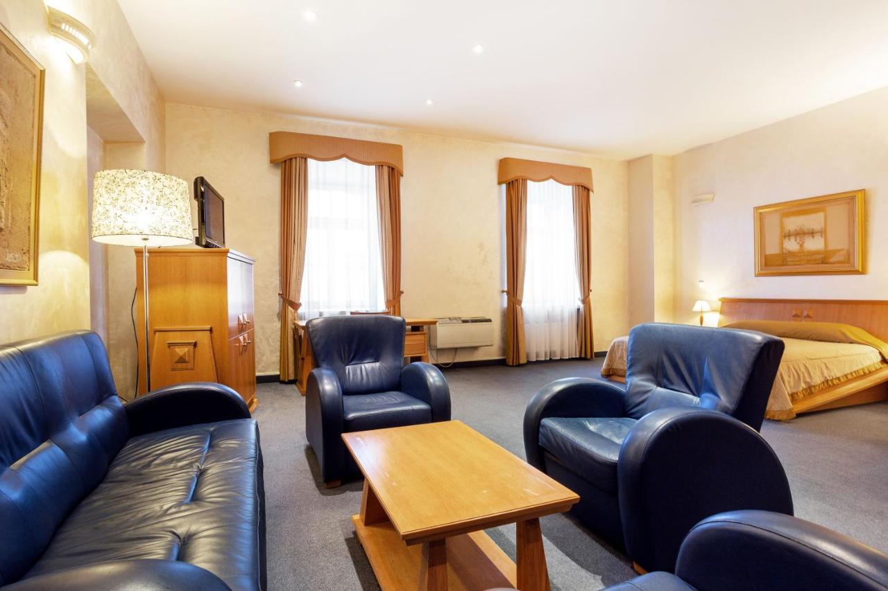 Atrium Suites 维尔纽斯 外观 照片