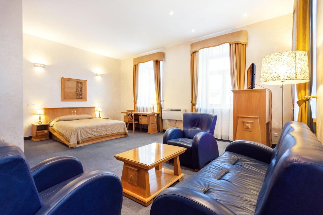 Atrium Suites 维尔纽斯 外观 照片