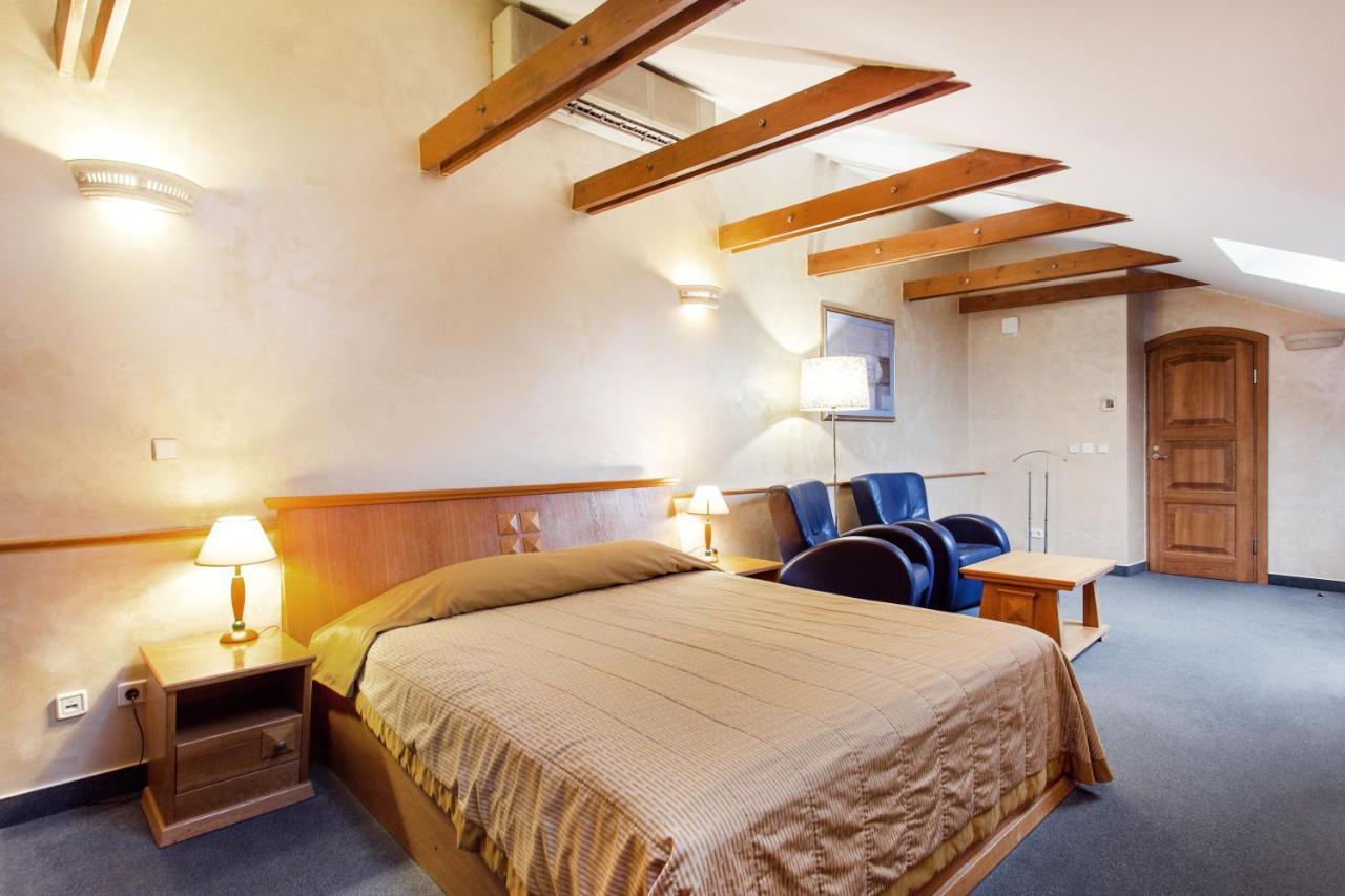 Atrium Suites 维尔纽斯 外观 照片