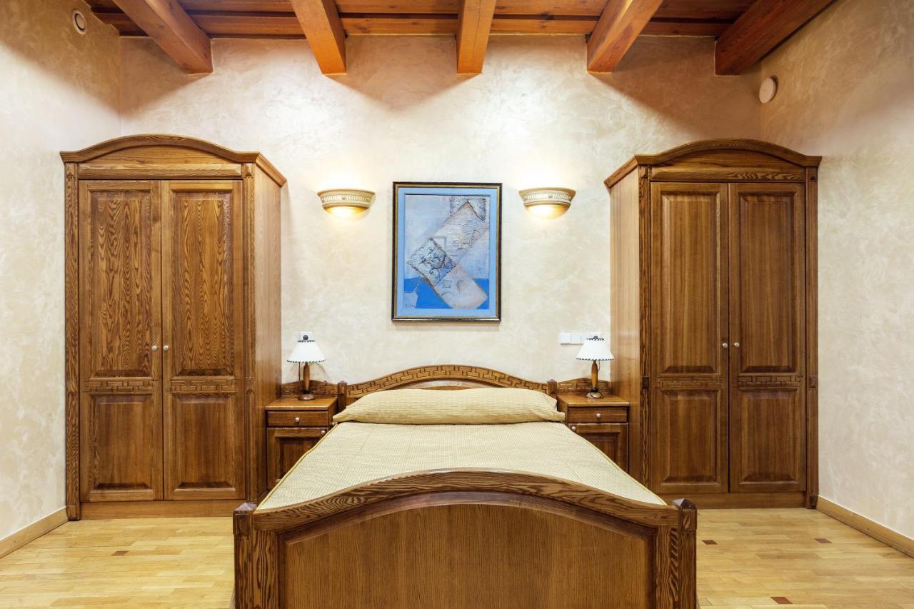 Atrium Suites 维尔纽斯 外观 照片