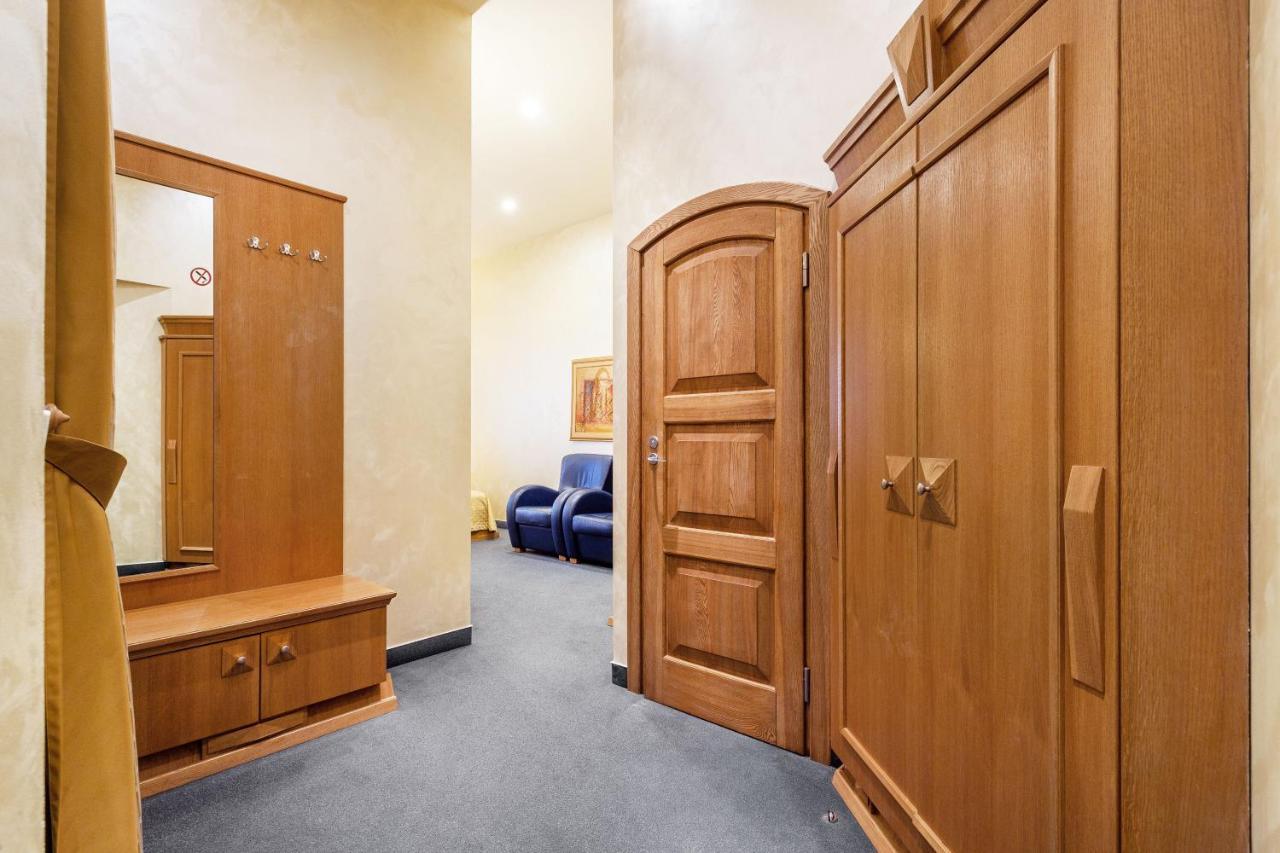 Atrium Suites 维尔纽斯 外观 照片
